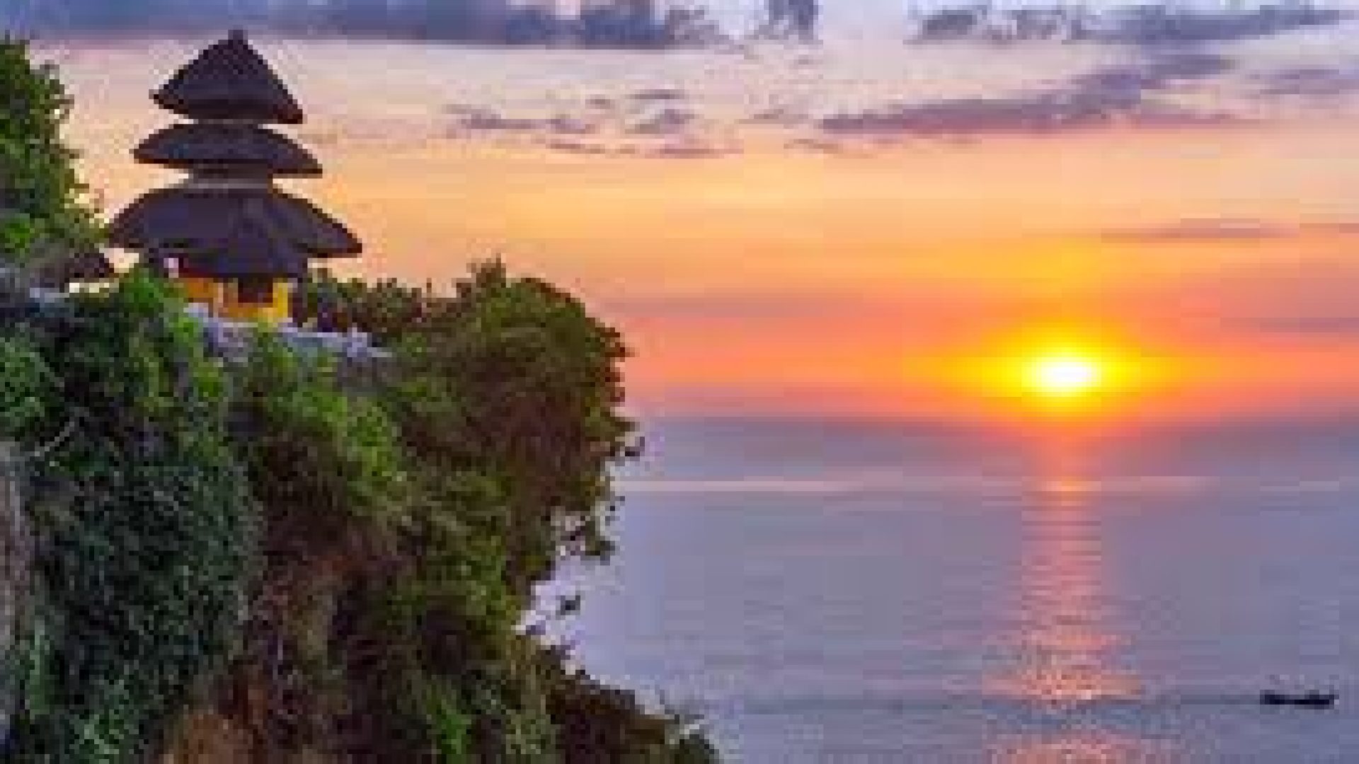 Uluwatu Temple + Kecak Dance Tours 1